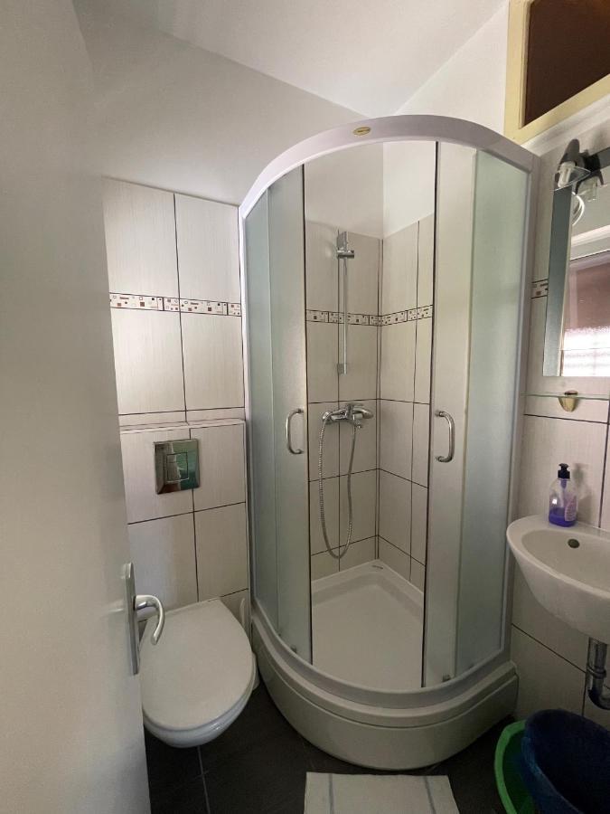 Hvar Guesthouse - Double Bedroom With Private Bathroom Jelsa  Εξωτερικό φωτογραφία
