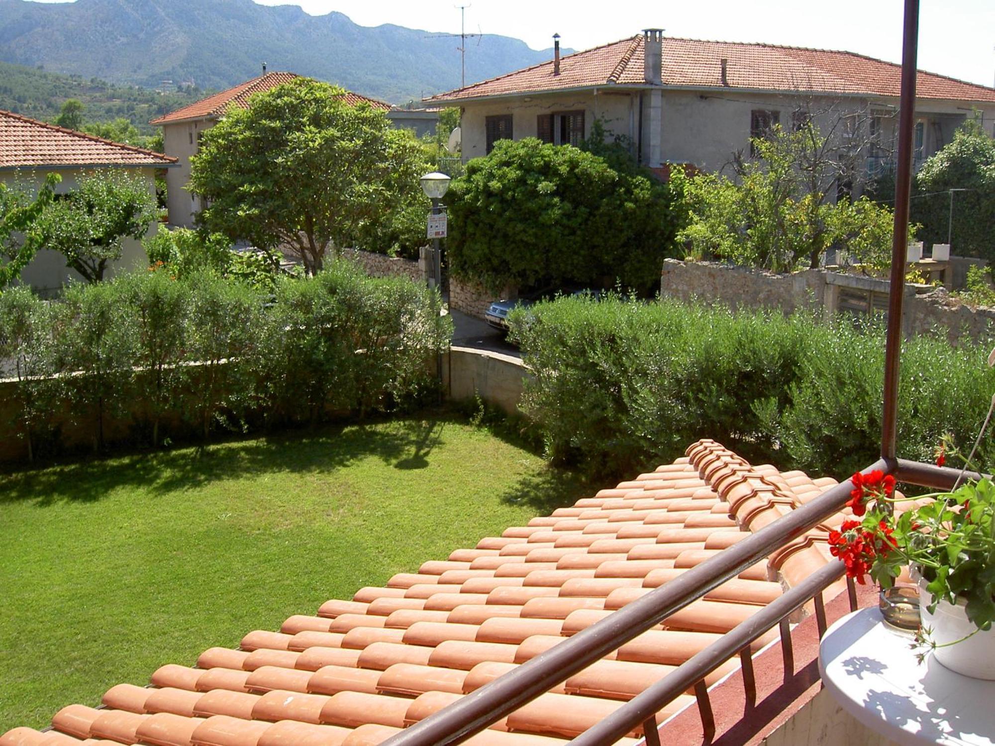 Hvar Guesthouse - Double Bedroom With Private Bathroom Jelsa  Εξωτερικό φωτογραφία